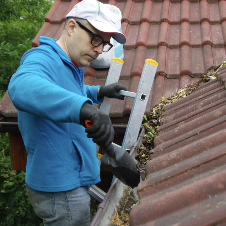 Residential gutter cleaning melbourne